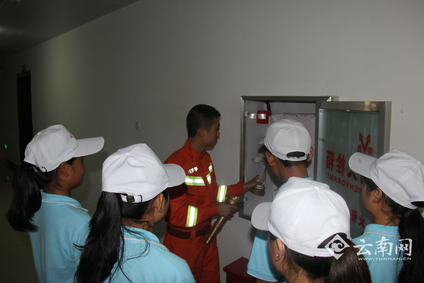 志愿者助阵省运会消防安全保卫工作