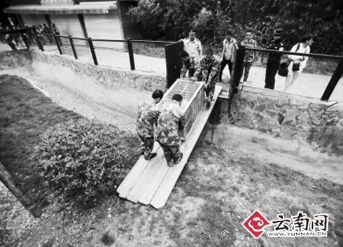  来滇第一餐地道云南菜 囡囡吃得嗨 和兴胃口差