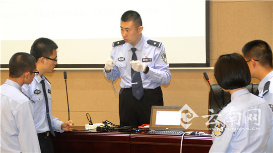  把战斗力标准在课堂上立起来 云南警官学院开展实战化教学比赛