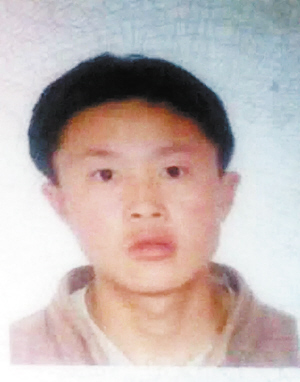  云南一57岁母亲盼儿归 儿子10年前外出赶集未归