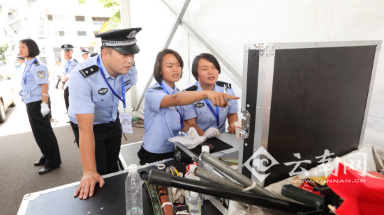  把课堂搬到南博安保实战现场 云南警官学院现场教学接“地气”