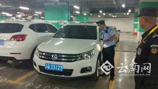  昆明官渡民警南博安保日记：笑容抵心 枝叶关情（图）