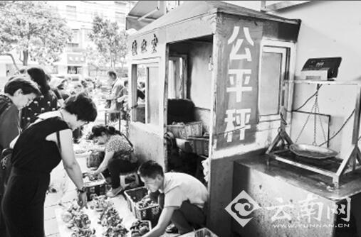  昆明篆新农贸市场公平秤下午6点后不能用 管理方：没人照看 怕被弄坏