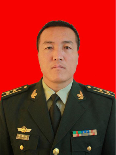  感动无数云南网友 人民日报为之点赞 他们是谁？