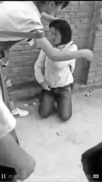  网传玉溪女生被打视频 警方已抓获两名嫌疑人