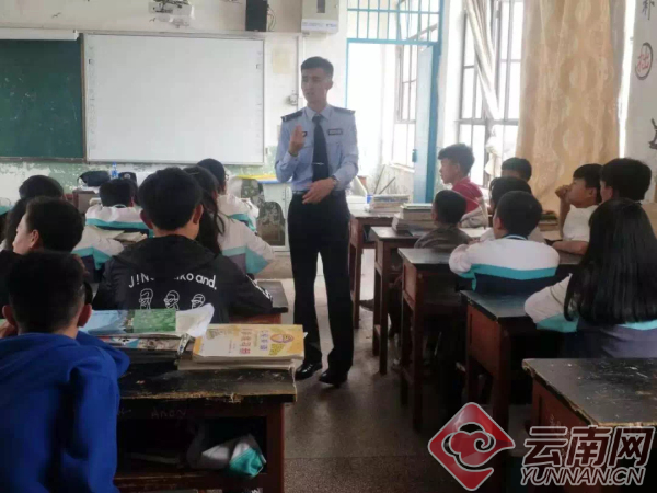 云南司法警官职业学院开展暑期三下乡＂扫黑除恶预防校园欺凌＂主题活动