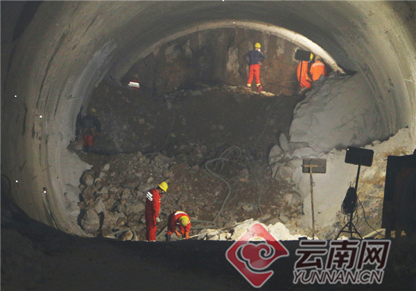 滇中引水工程香炉山隧洞8号支洞开始复工作业
