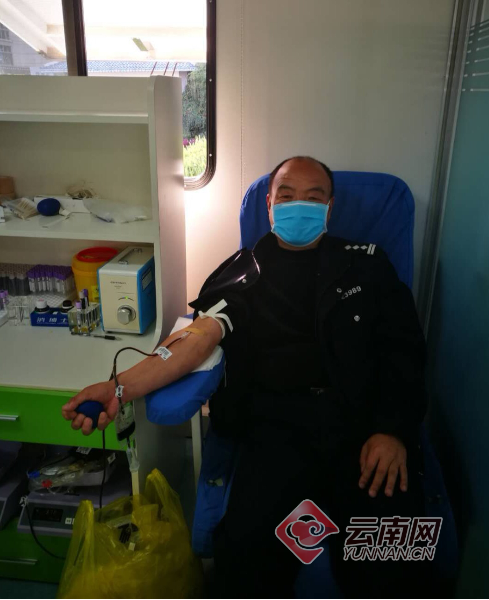 云南民警21年间无偿捐献“熊猫血”22次 累计8000余毫升