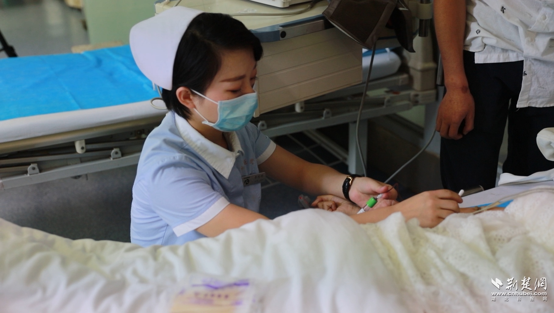 这个护士不简单 湖北省荣军医院有个“小发明家”