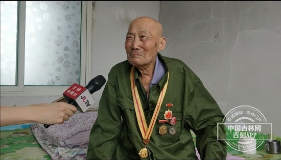 93岁老兵雷荣先：一朝着戎装一生家国情