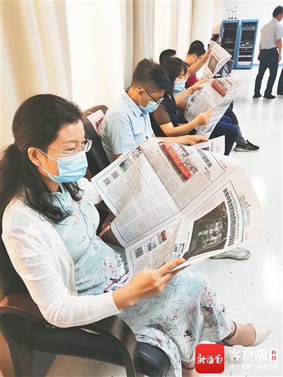 海南日报中国医师节特刊受到社会各界好评