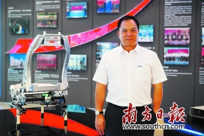 深圳市亿和精密科技集团有限公司董事长张耀华 21岁开办模具厂 27年坚守制造业