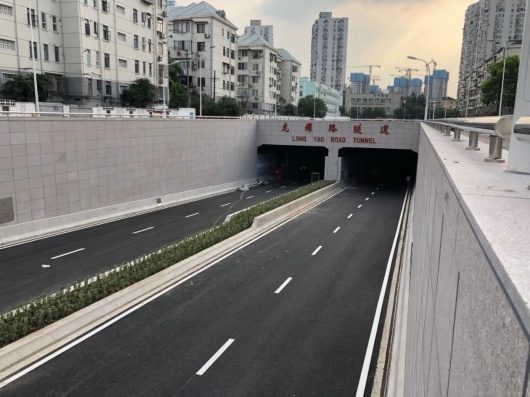 上海：龙耀路越江隧道东延伸工程周日晚通车，配套交通组织方案公布