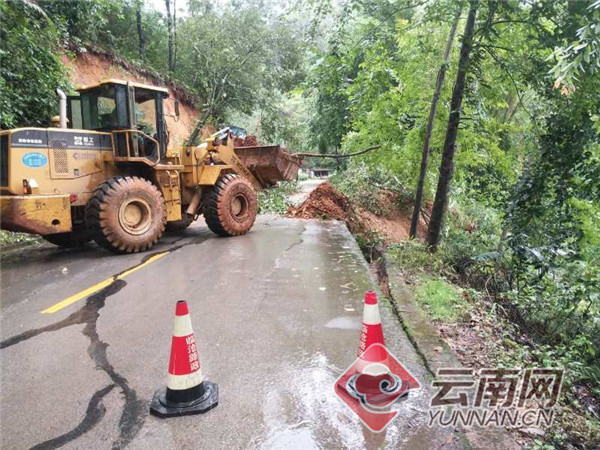云南镇康：认真做好汛期公路防灾抢险及安全保通工作
