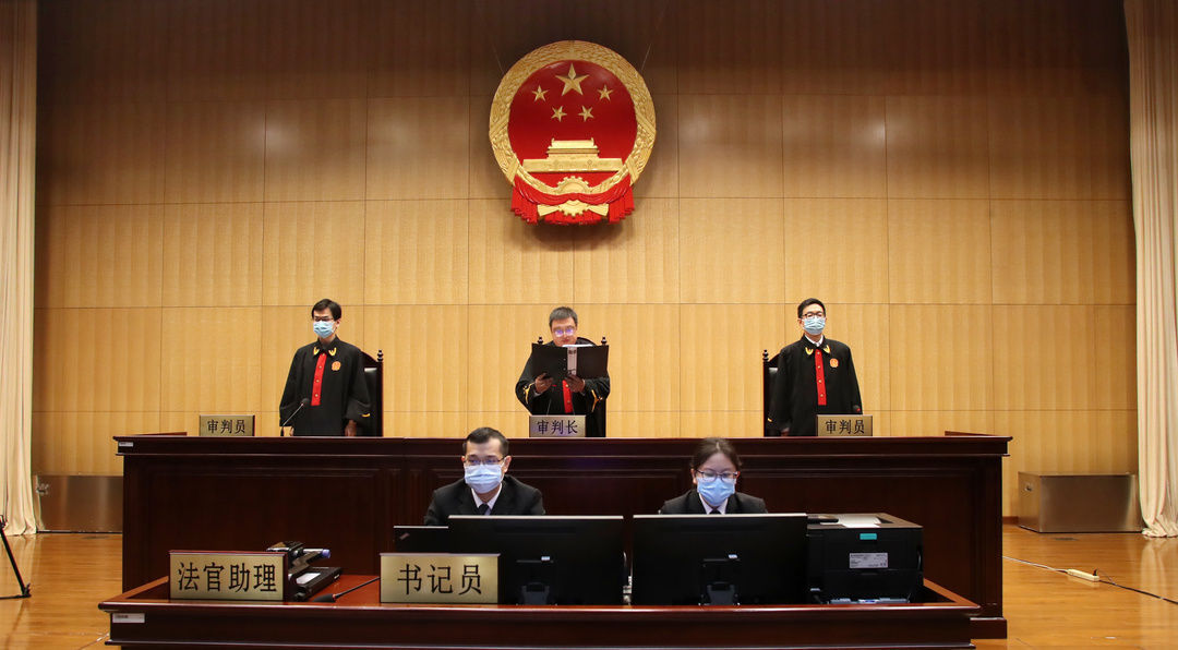北京二中院对石凤刚等人黑社会性质组织犯罪案件作出一审宣判
