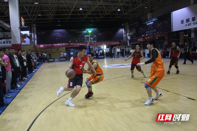小区篮球队大会战 品质长沙·和谐社区睦邻篮球挑战赛开幕