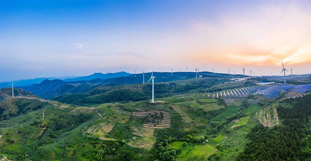 上海电气：上半年新能源装备及工程订单比重升至80%