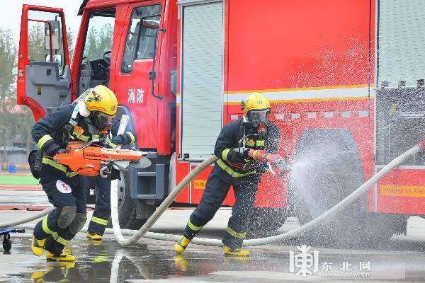 哈尔滨市消防救援支队开展2020年全市消防救援队伍全员岗位练兵比武竞赛