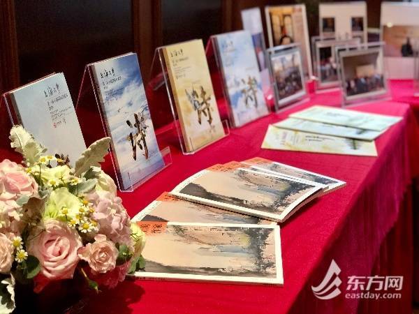 第五届上海国际诗歌节在徐汇开幕 塞尔维亚诗人“云接”“金玉兰”大奖