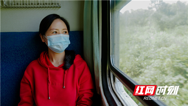 醴茶铁路故事丨有了这趟“慢火车”，用一杯奶茶钱就能回家