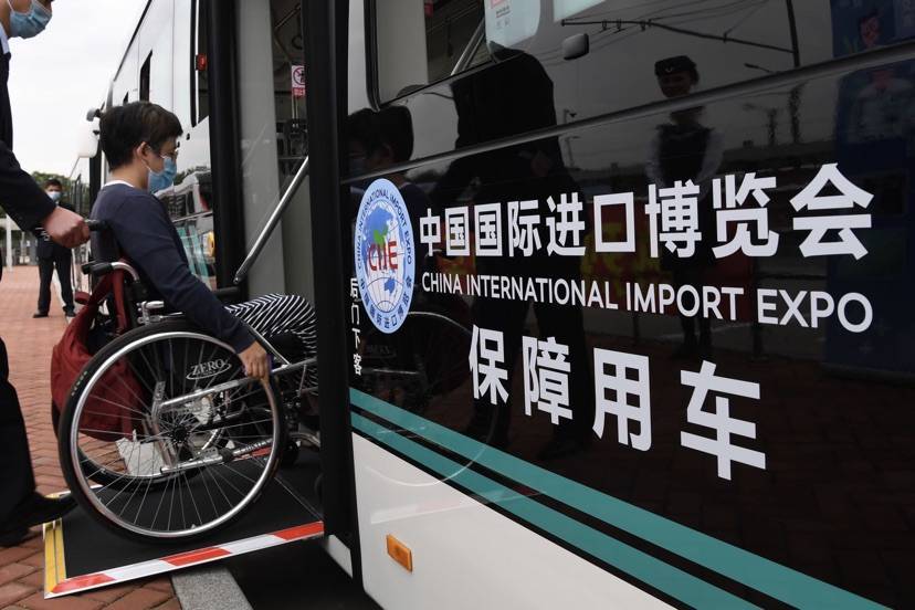 申城出行更暖心！上海将新增2177辆多功能无障碍公交车