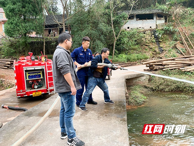 沅陵县消防大队举办全县农村消防救援队伍业务技能培训