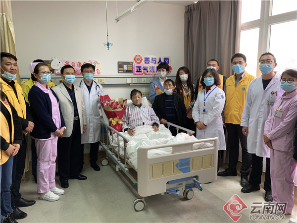 据了解,"狮爱生命 拯救行动"第一期为每例贫困家庭中风湿性心脏病