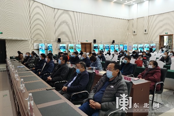 黑龙江省职教活动周线上启动 哈尔滨市分会场组织收看