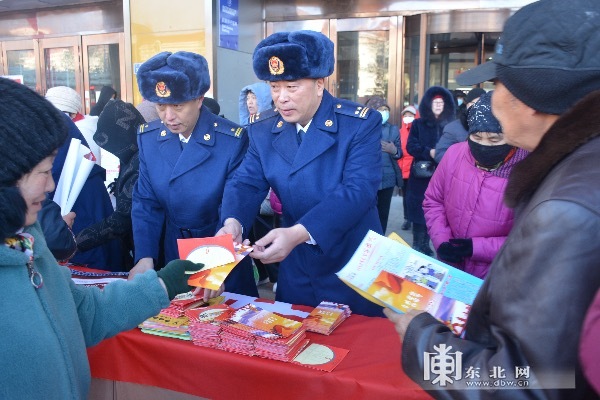 黑龙江省各地开展“119”消防宣传月活动启动仪式