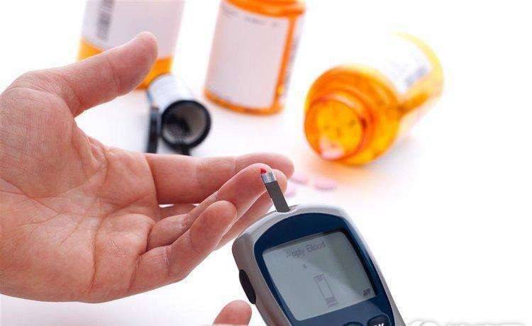 胰岛损伤早、餐后血糖高、标准治疗晚 专家呼吁糖尿病长期规范治疗
