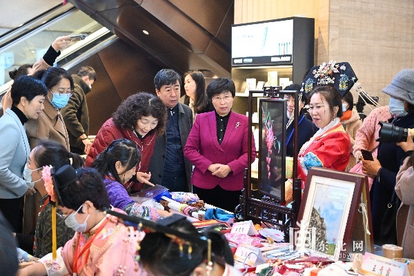 黑龙江省妇女手工创业创新产品展示大赛启动