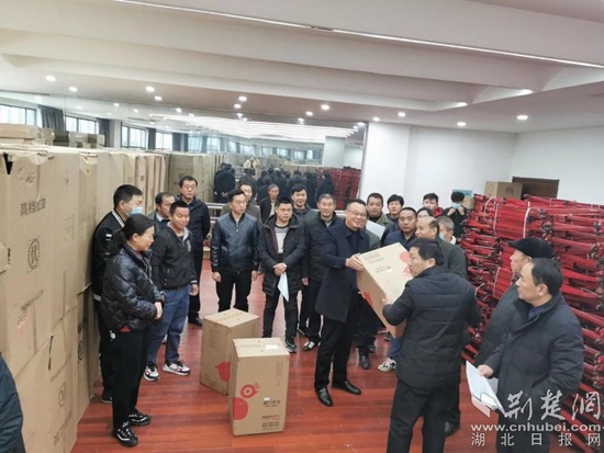 阳新县文旅局发放价值163.92万元​文化器材