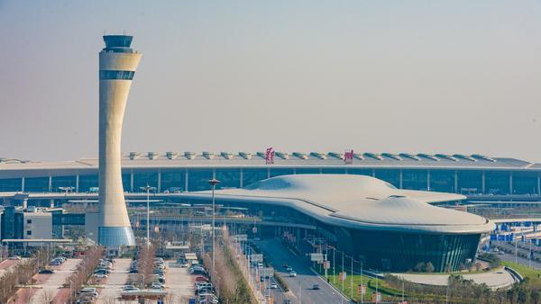 2021年初，为何这么多航空公司“扎堆”在郑州机场开辟新航线？