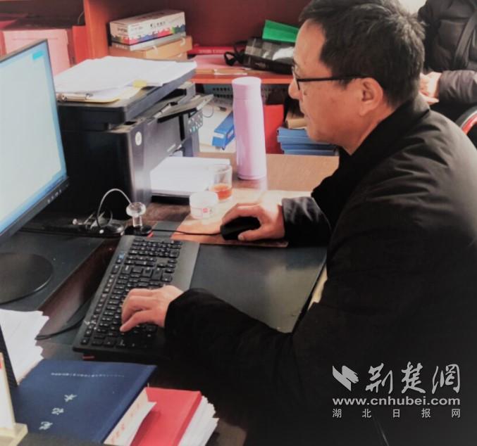 武汉邓南街：居民企业助力 共同推进人口普查