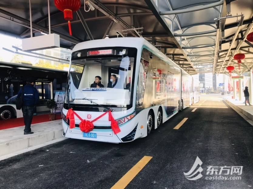 临港新片区开通运营国内首条DRT数字轨道电车，预计6月完成全线通车