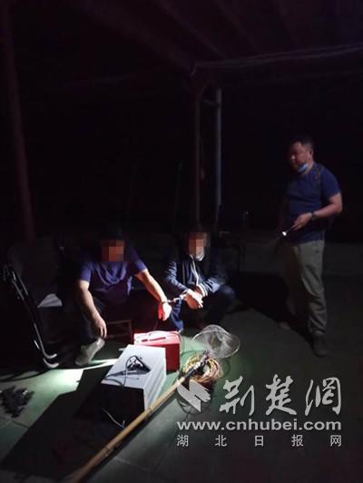 武汉警方去年查获非法捕捞案件77起 长江武汉段渔船“功能性灭绝”