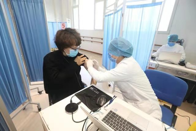 已累计接种86283人！北京西城区主要领导接种新冠疫苗