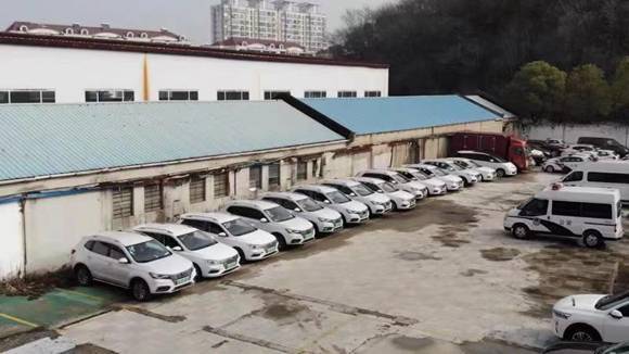 数十辆共享汽车被盗用作网约车，上路随意超速！上海警方追回赃车13辆