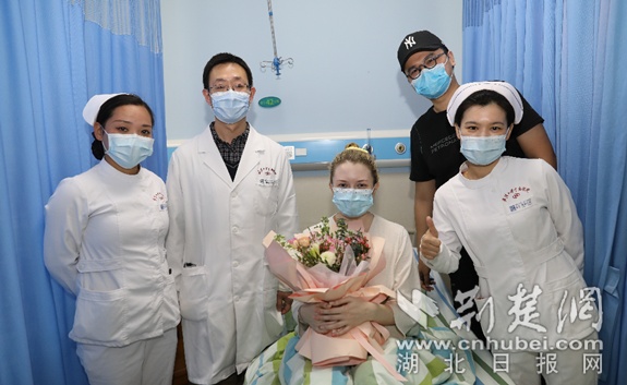 患上胃食管反流吞咽困难 俄罗斯女子在武汉成功手术