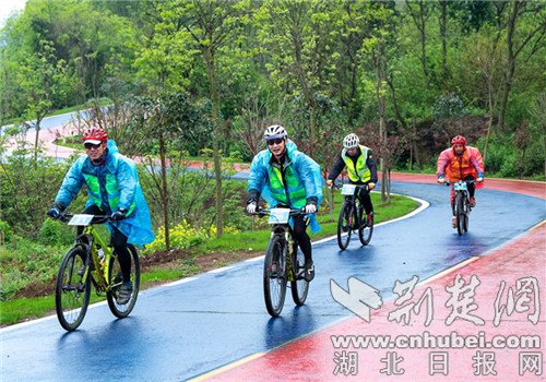宜城自行车邀请赛圆满结束 沿途风景获参赛选手点赞