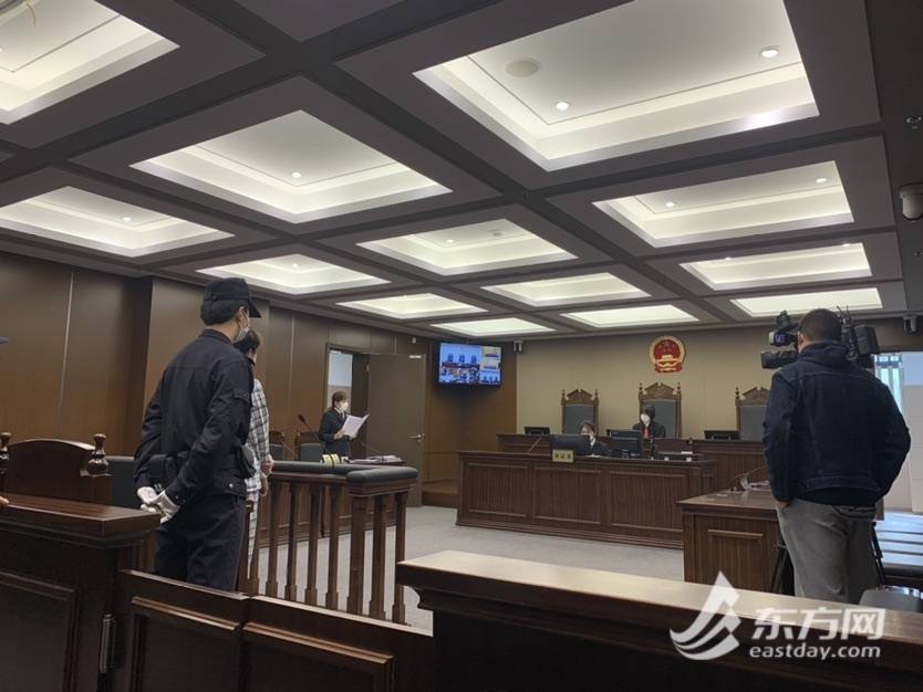 上海首例催收非法债务罪：男子欠债被殴打 两被告获刑半年
