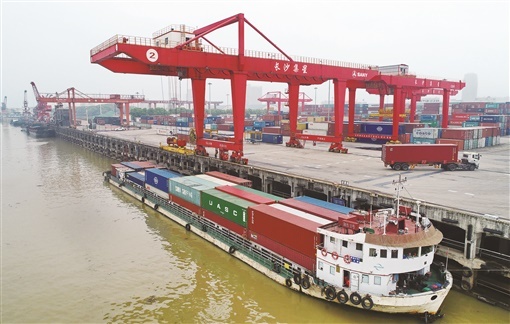 长沙新港一季度集装箱吞吐量同比大幅增长