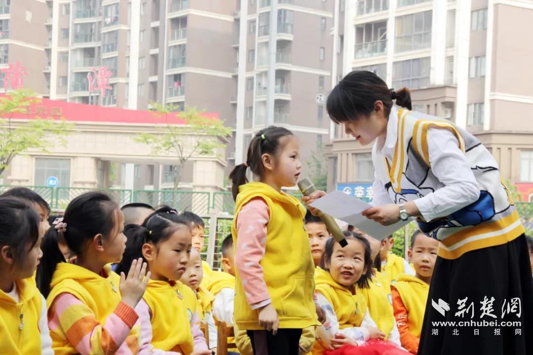 武汉军山龙湖幼儿园安全宣传教育活动多姿多彩（图）