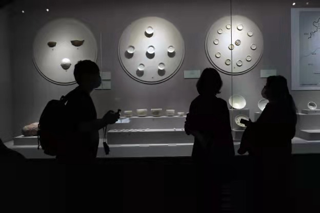 230余件龙门遗粹在中国国家博物馆展出