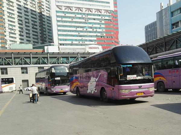 郑州各汽车站“五一”将迎大客流 1500台大巴全力保障出行