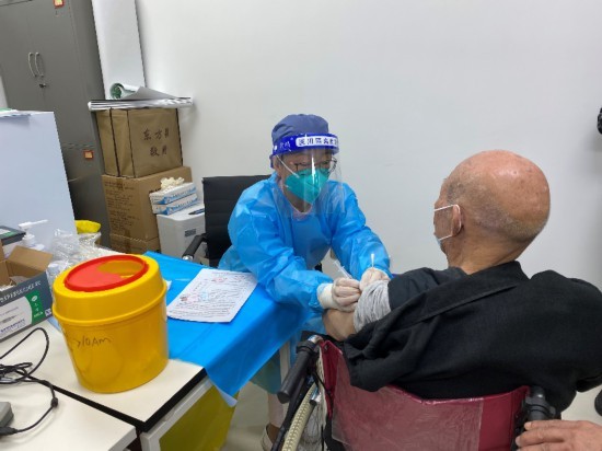 “五一”期间，北京丰台28个新冠疫苗接种点“不打烊”