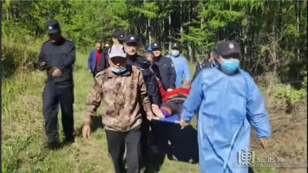 【视频】绥芬河一86岁老人上山采菜 迷失山林3天成功获救