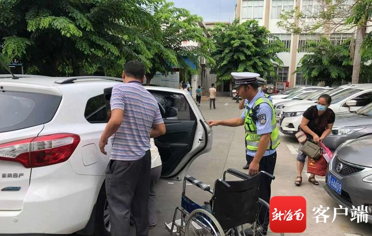 逾期未检验车辆闯“禁区”送老人就医 东方交警：我们送 违规罚