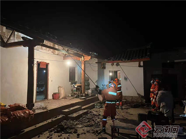 【云南宁蒗县5.5级地震】全省消防救援力量紧急驰援