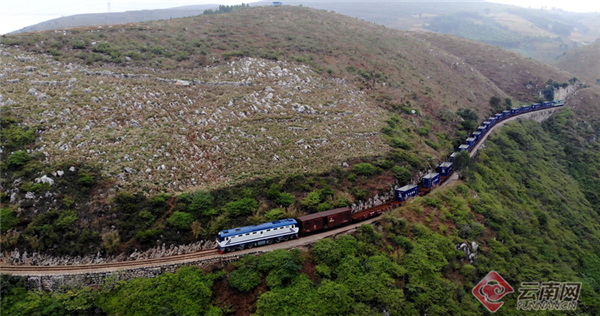 货物发送总量达6408万吨！云南铁路2021年货物运输成绩亮眼
